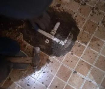 莱西卫生间漏水维修公司为您分享下卫生间渗水如何处理及注意事项